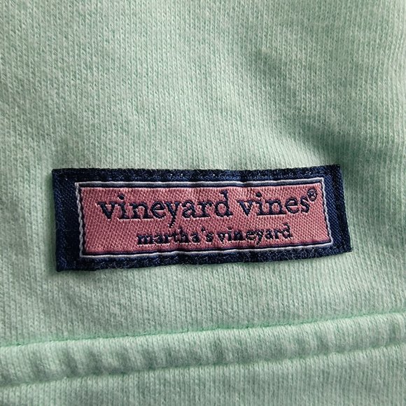 Vineyard Vines Womens Medium Green Embroidered Whale Shep Shirt Lightweight Warm - Picture 5 of 11